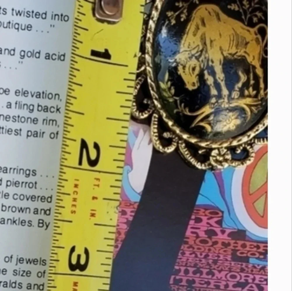 Vintage Transfer Spanish bull‎ pendant brooch